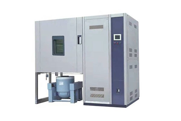 四综合试验箱.jpg 四综合试验箱.jpg